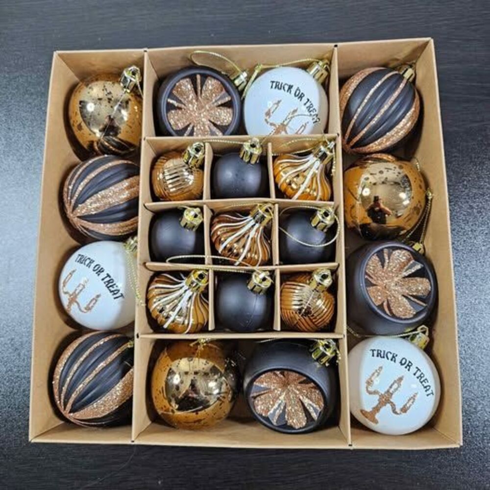 Black + Gold Spooky Halloween Ornament Set | Like New